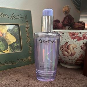 Kerastase blond absolu strengthening hair oil for very damaged blonde hair